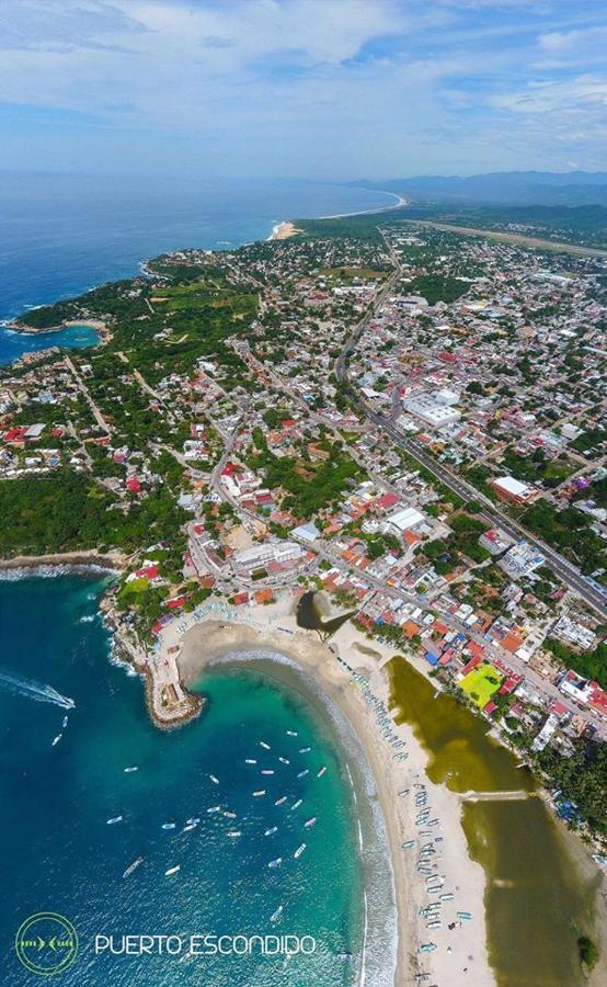 Hotel & Hostal Mayflower Puerto Escondido  Bagian luar foto