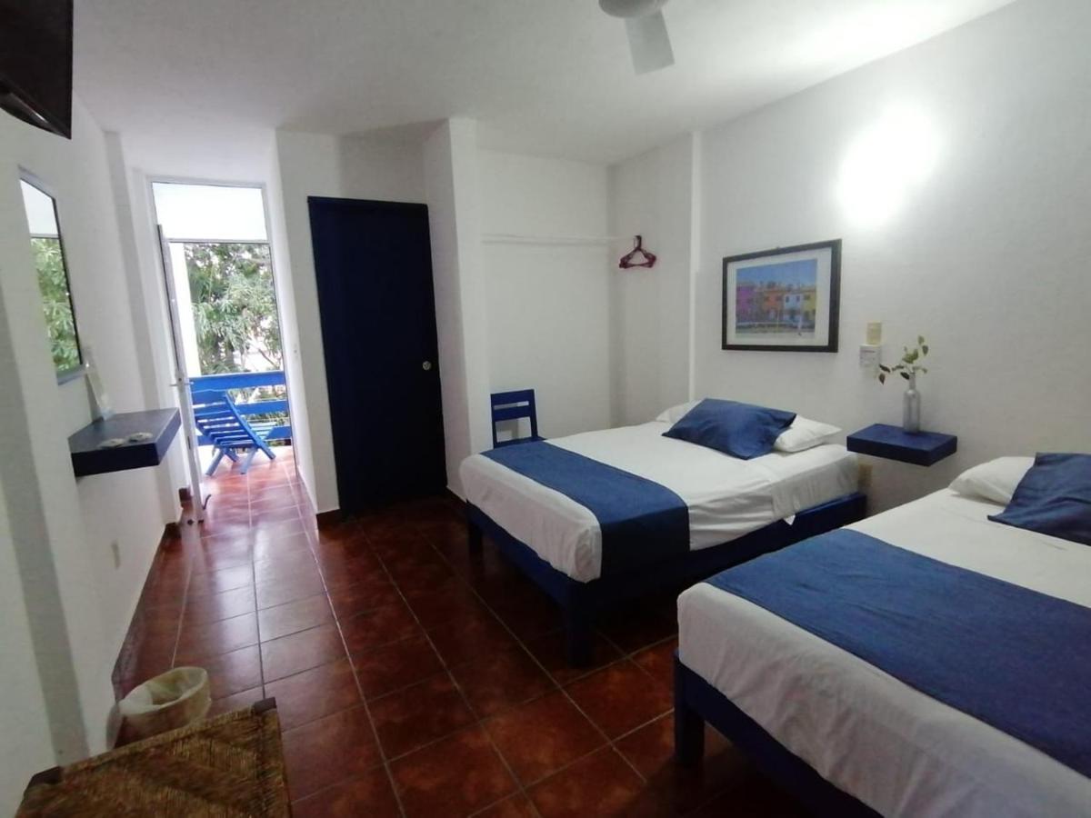 Hotel & Hostal Mayflower Puerto Escondido  Bagian luar foto