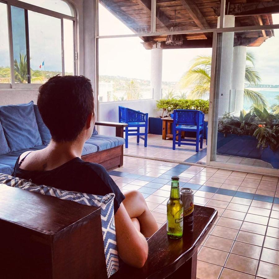 Hotel & Hostal Mayflower Puerto Escondido  Bagian luar foto