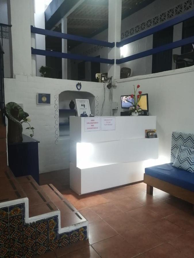 Hotel & Hostal Mayflower Puerto Escondido  Bagian luar foto